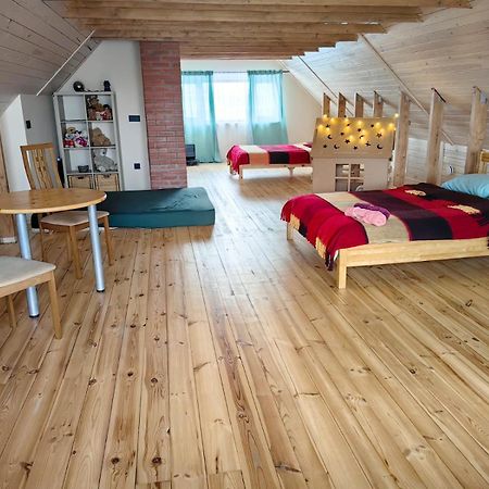 Zaku Muiza Guest House Anspoki Екстериор снимка