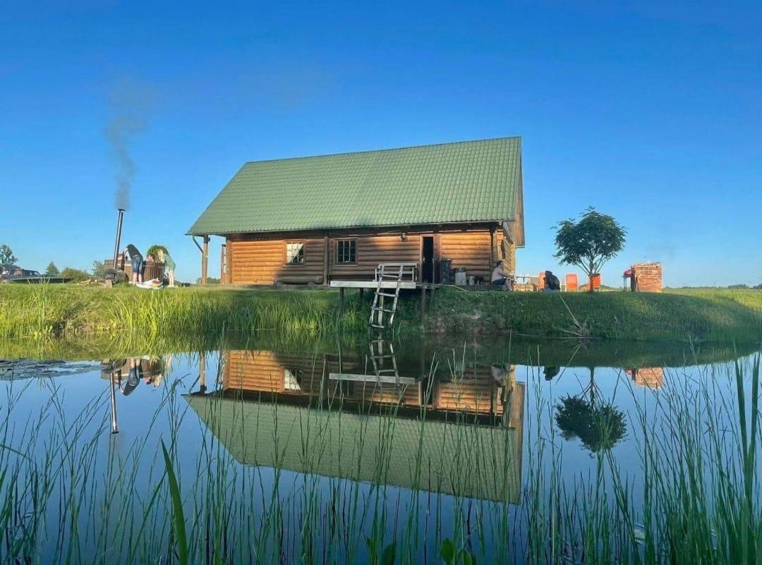 Zaku Muiza Guest House Anspoki Екстериор снимка