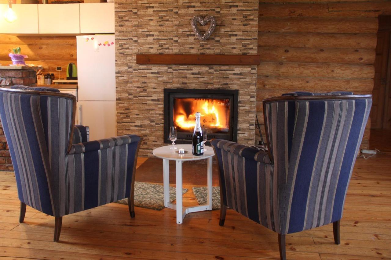 Zaku Muiza Guest House Anspoki Екстериор снимка
