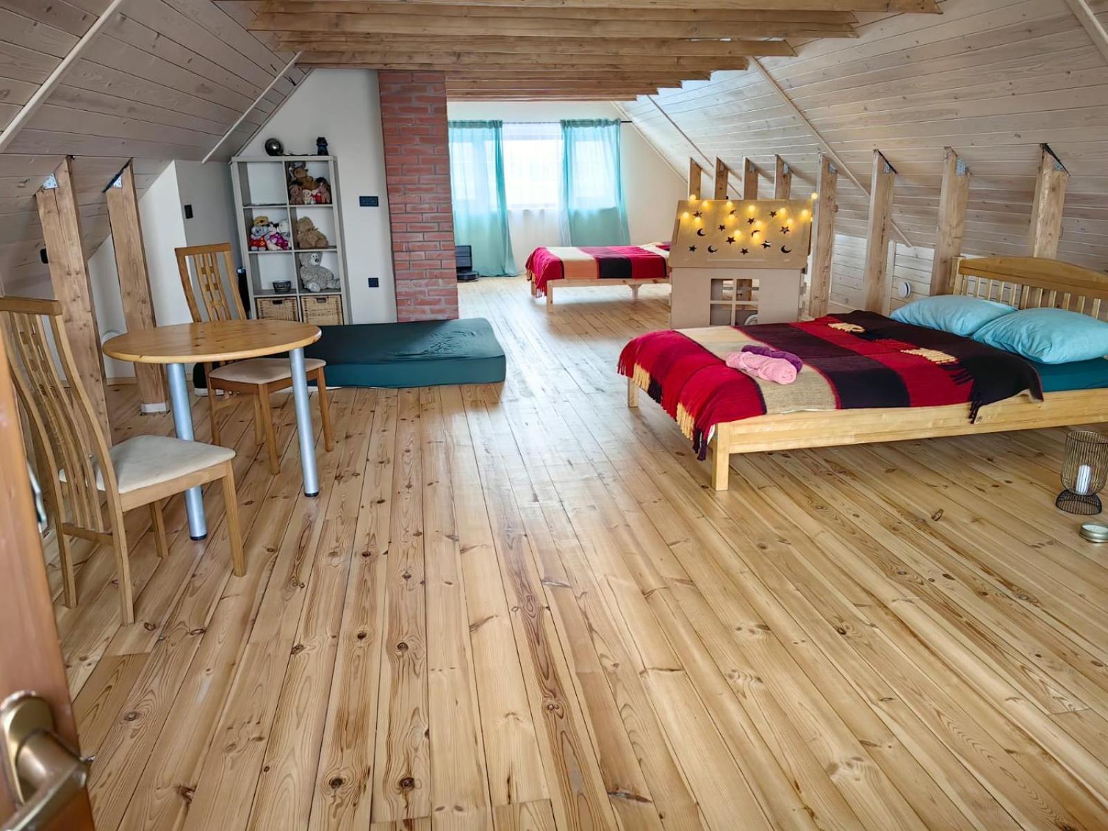 Zaku Muiza Guest House Anspoki Екстериор снимка